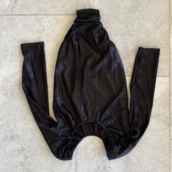 LIVEE LONG SLEEVE LEOTARD - TIME-TO-SHINE ONYX - Picture 3 of 4